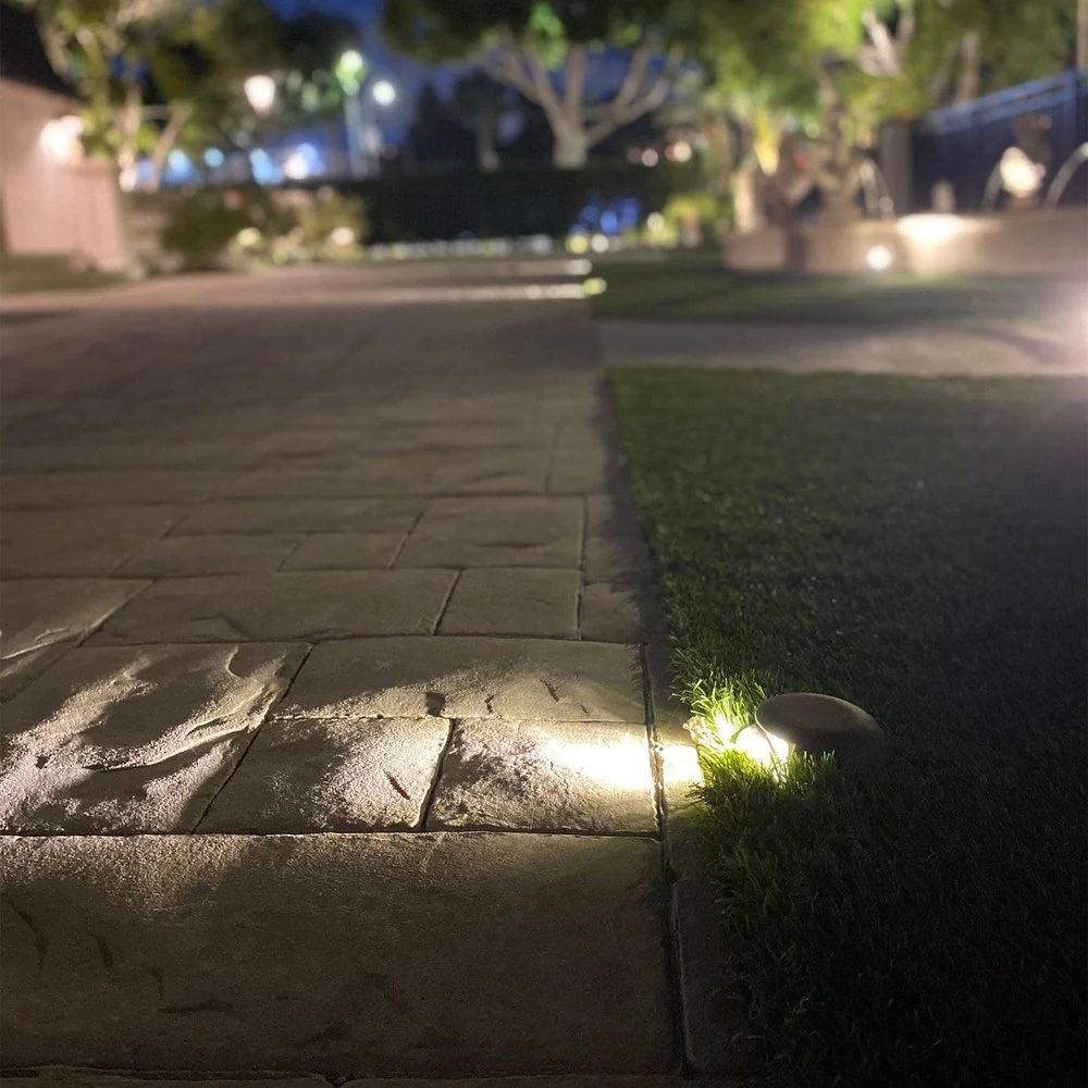 STA05 3W 12V Low Voltage Cast Aluminum Round Surface Mount LED Step or Deck Light - Image 10