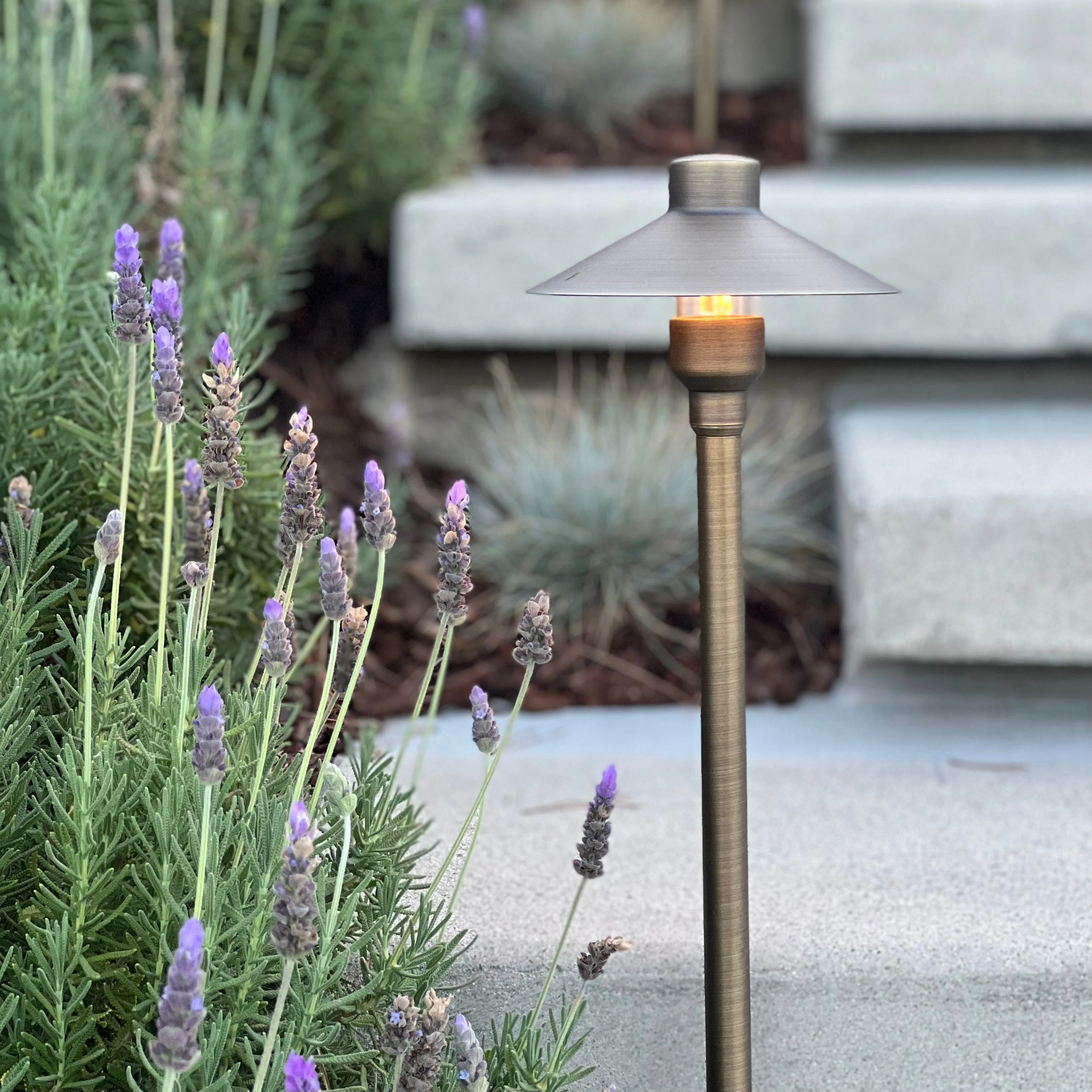 BPLP08 Tulay BH 18" Antique Brass Path Light 4x/8x/12x G4 2W Dimmable 2700K Package Low Voltage Landscape Lighting - Image 6