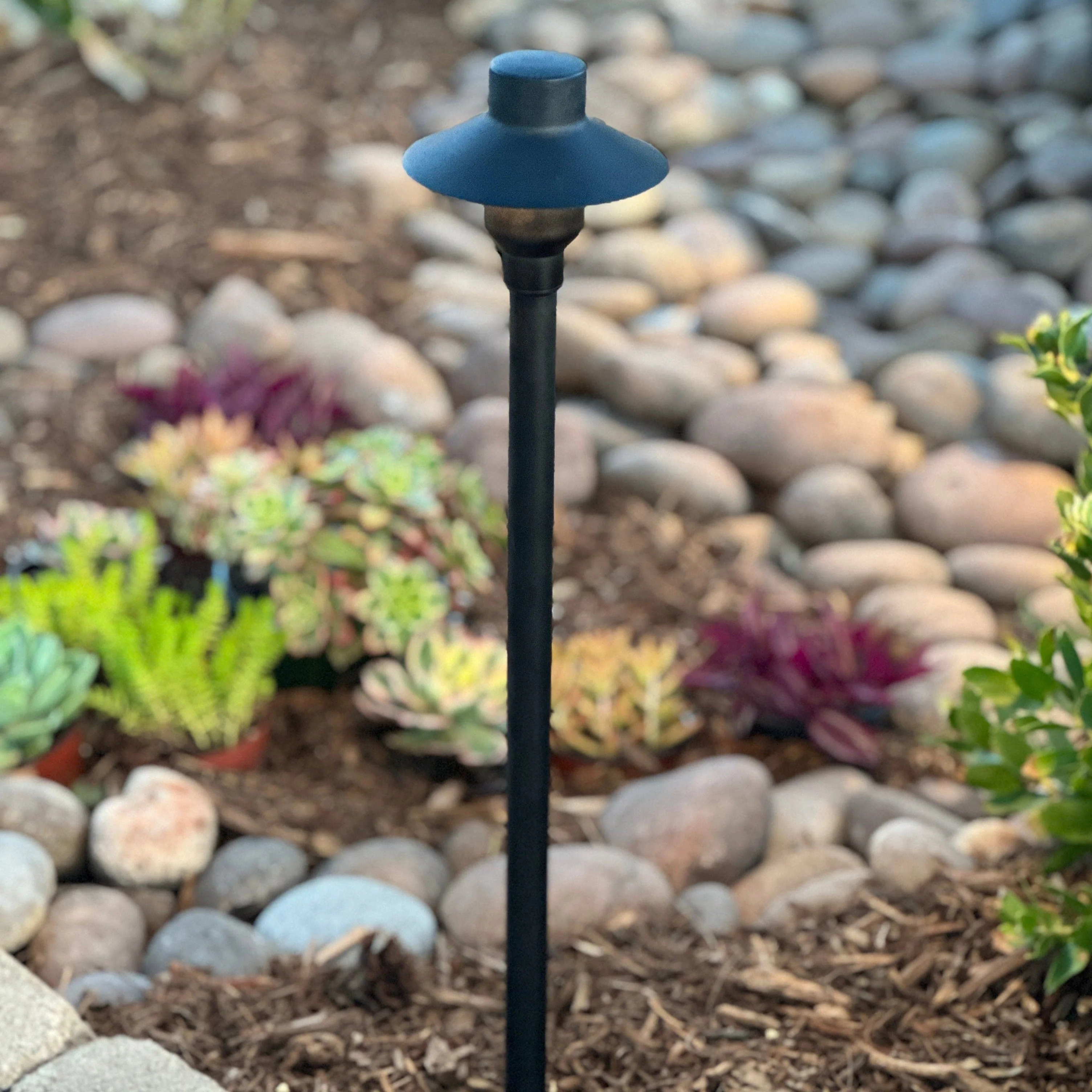 BPLP09 Tulay SH 18" Black Brass Path Light 4x/8x/12x G4 2W Dimmable 2700K Package Low Voltage Outdoor Lighting - Image 5
